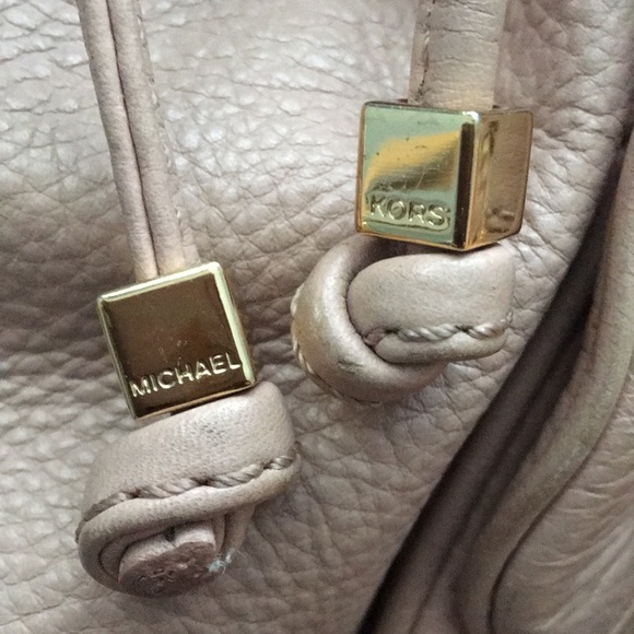 Michael Kors satchel bag - Picture 3 of 11